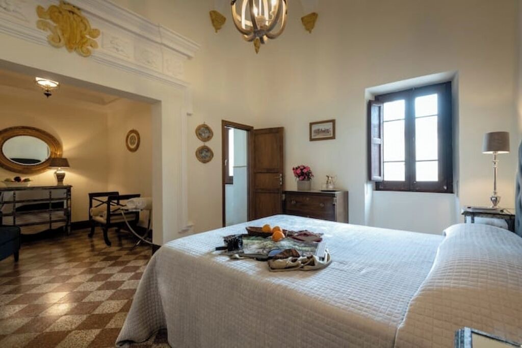 Photo of Bedroom in Contessa Entellina