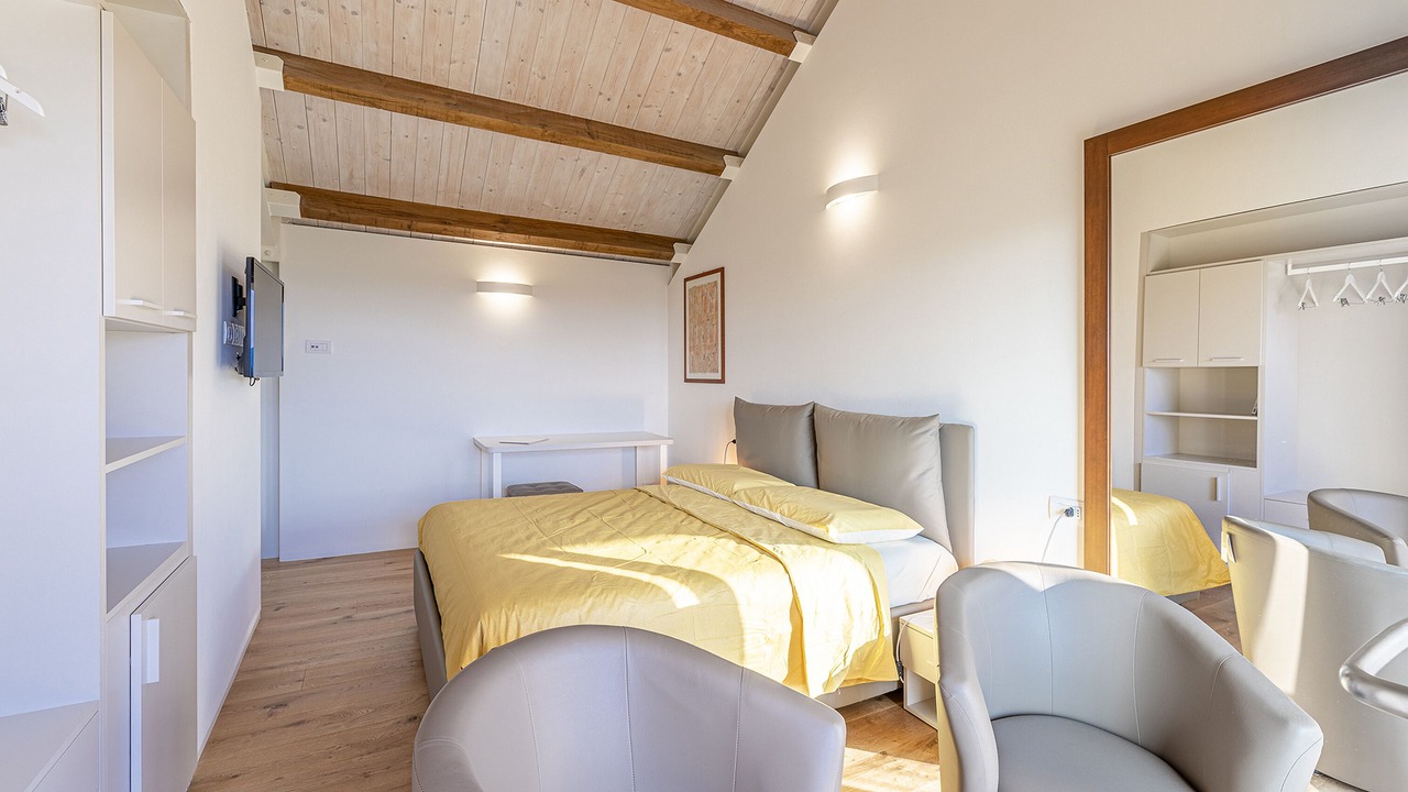 Photo of Bedroom in Neive