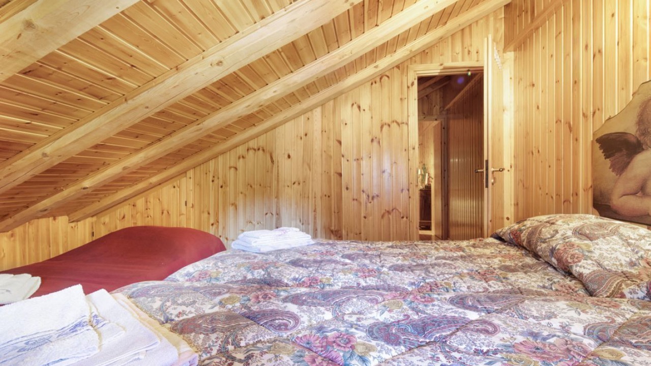 Photo of Bedroom in Pallenc