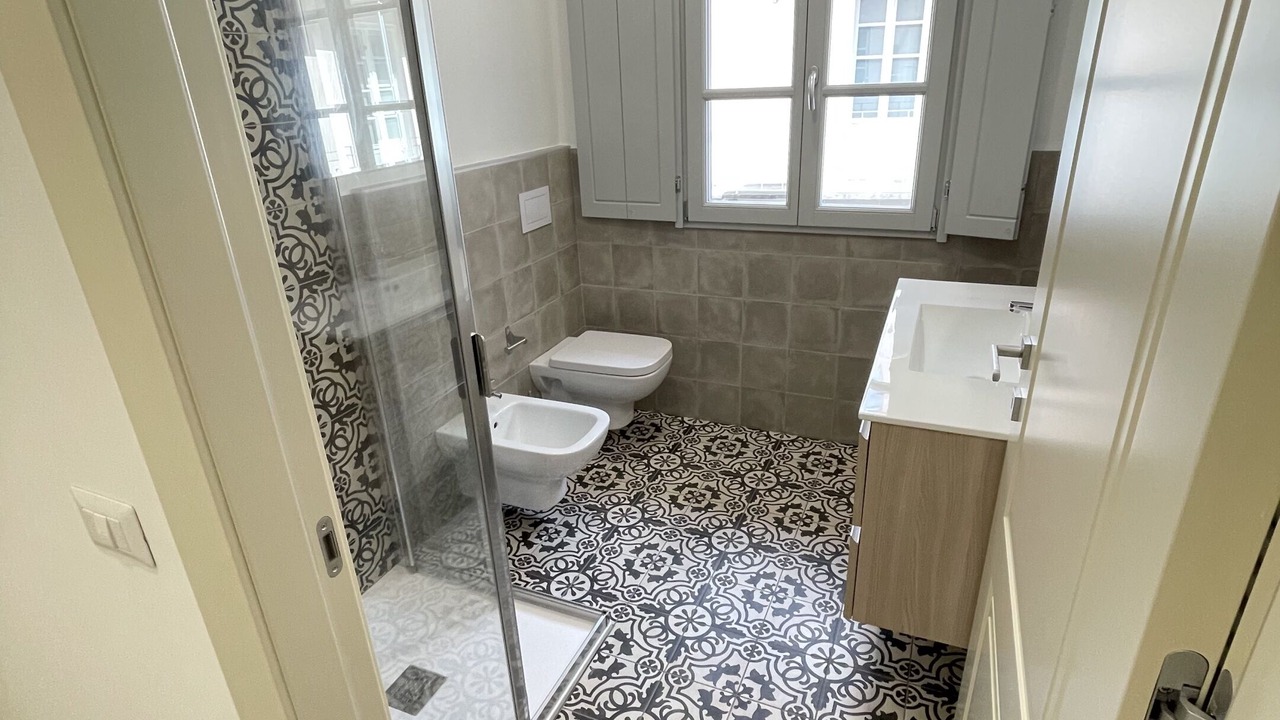Photo of Bathroom in Como City Centre