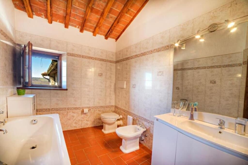 Photo of Bathroom in Monti