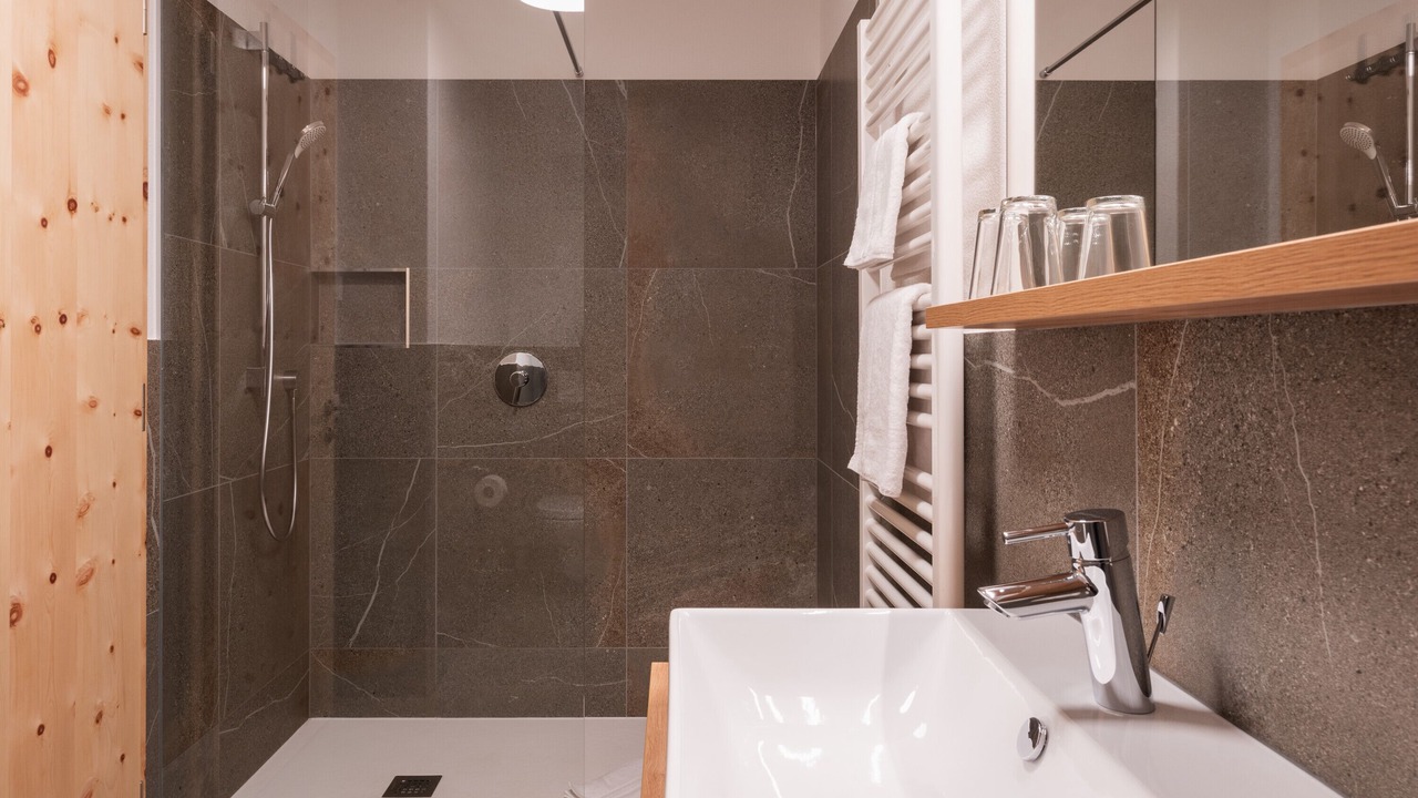Photo of Bathroom in Gais