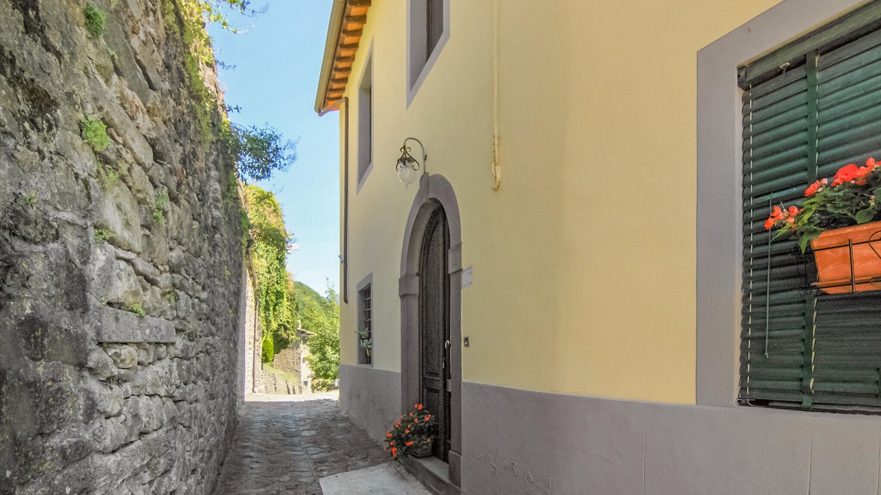 Photo of Others in Barga