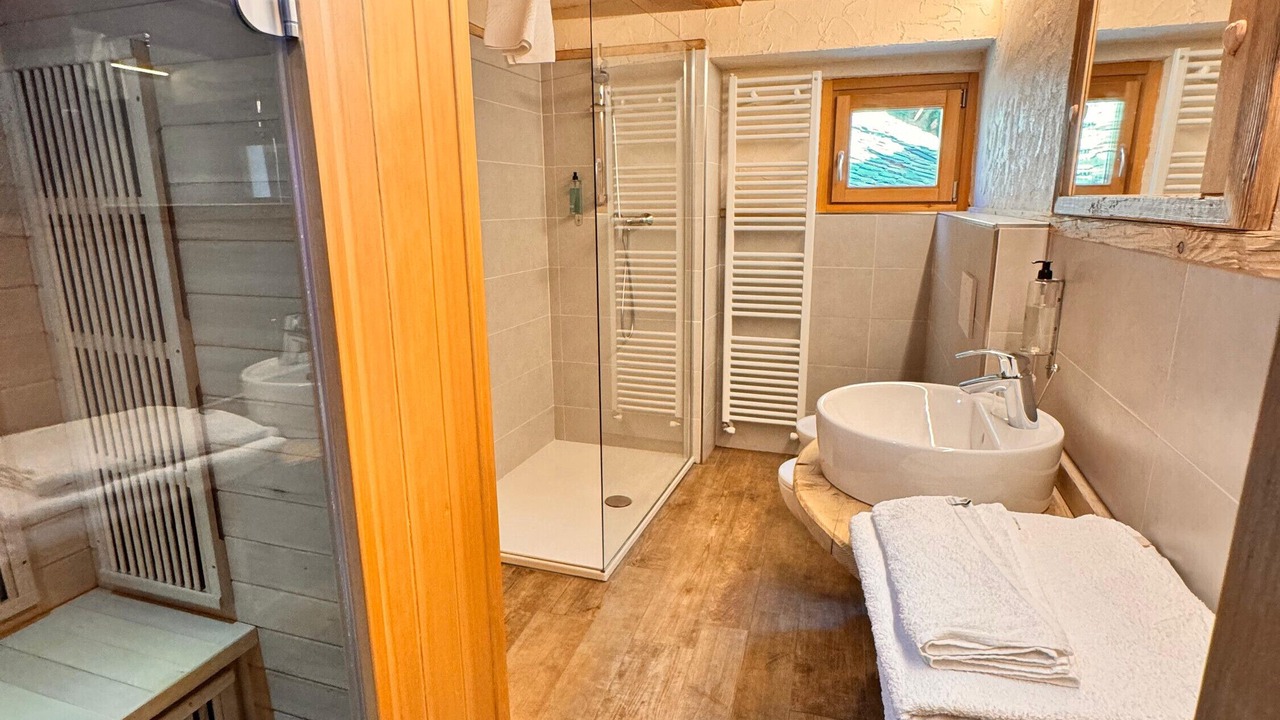 Photo of Bathroom in Cogne