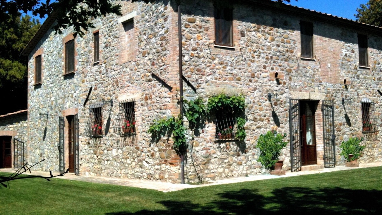 Photo of Outdoor in Ficulle