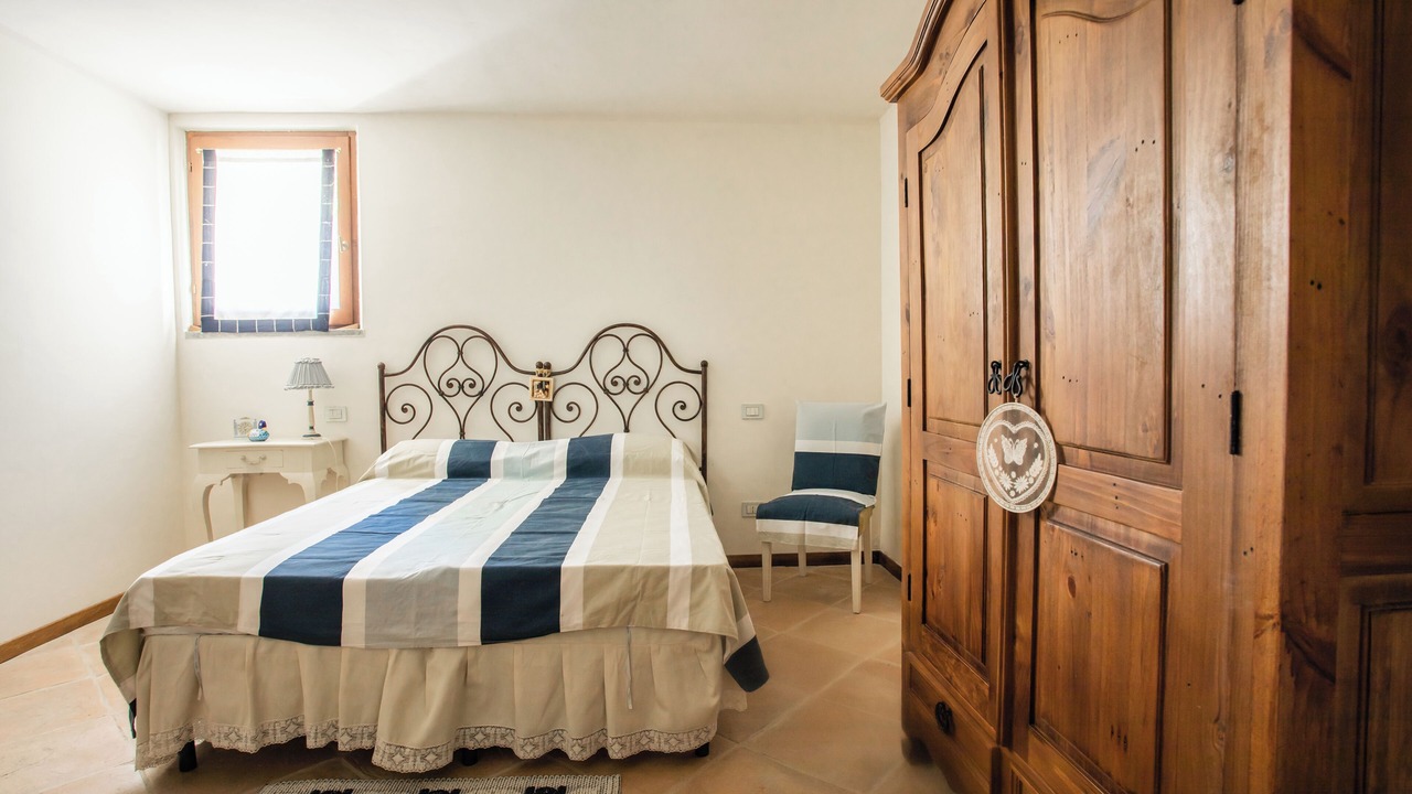 Photo of Bedroom in Todi