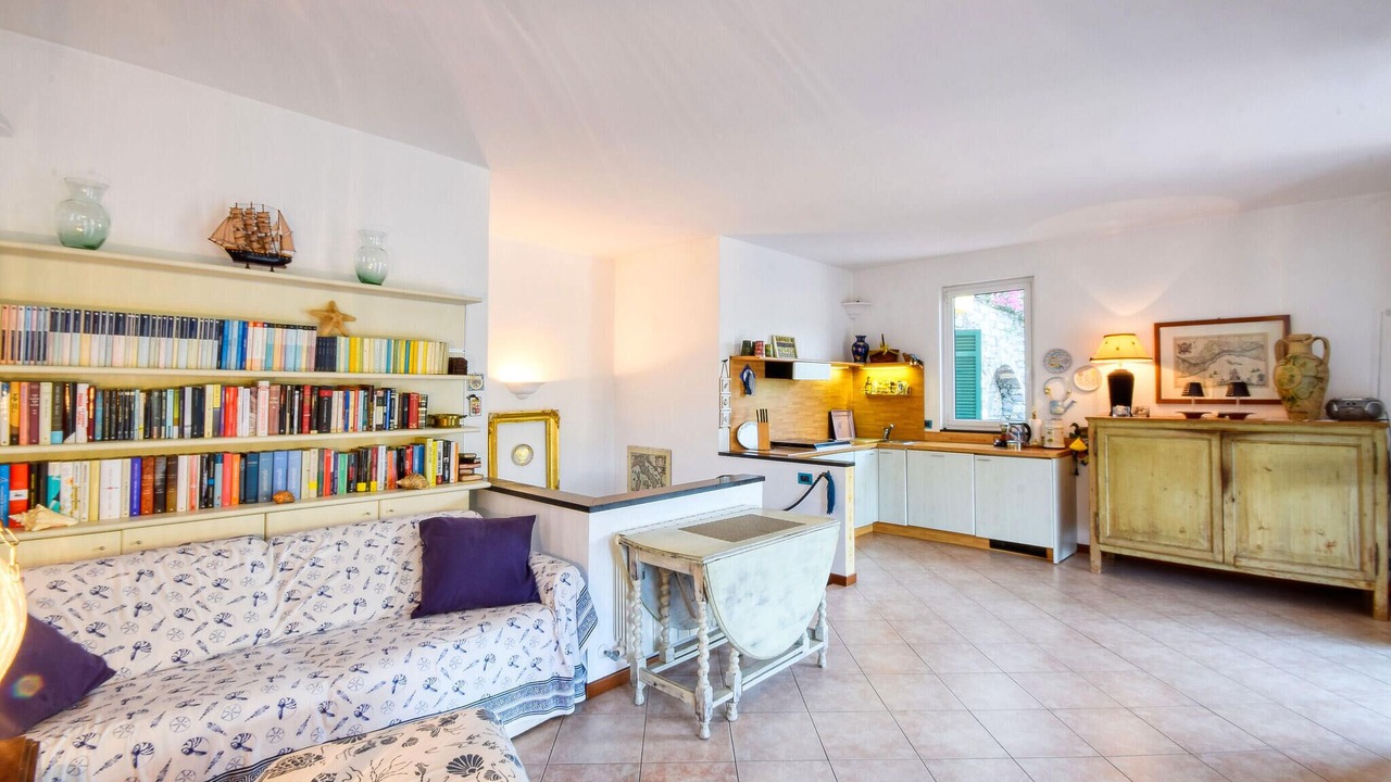 Photo of Bedroom in Recco