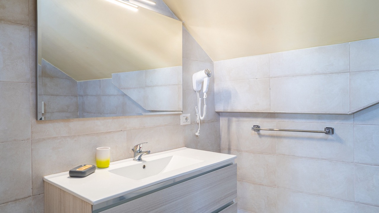 Photo of Bathroom in Contrada Pantano d'Arci