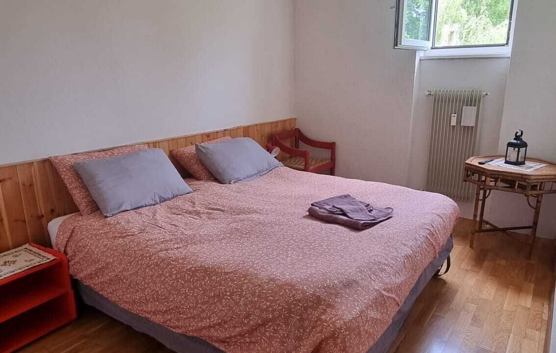 Photo of Bedroom in Vaneze