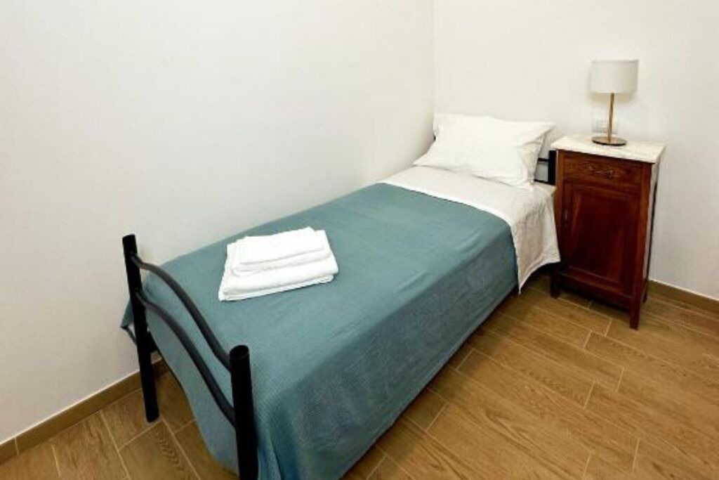 Photo of Bedroom in San Demetrio ne' Vestini