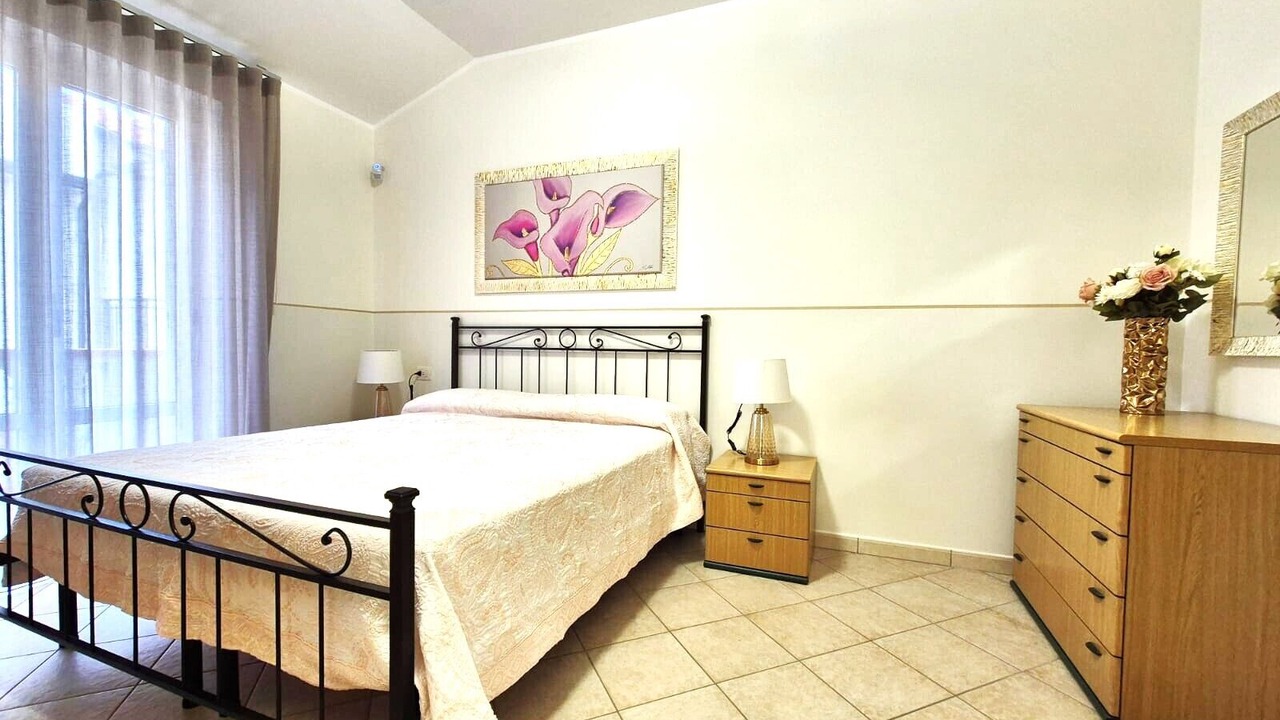 Photo of Bedroom in Le Castella