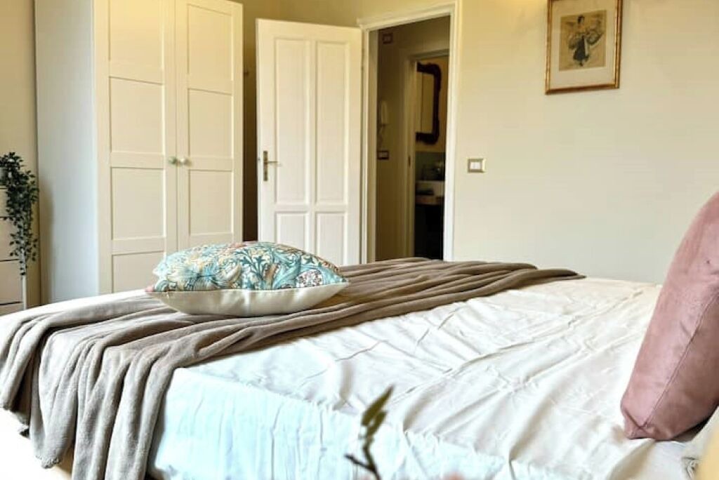 Photo of Bedroom in Le Cure