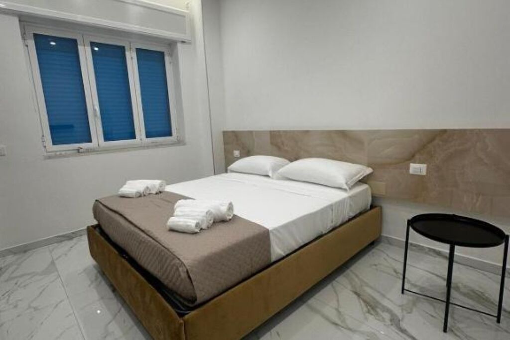 Photo of Bedroom in Naples