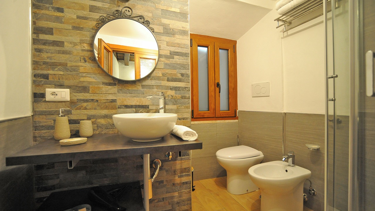 Photo of Bathroom in Tivoli