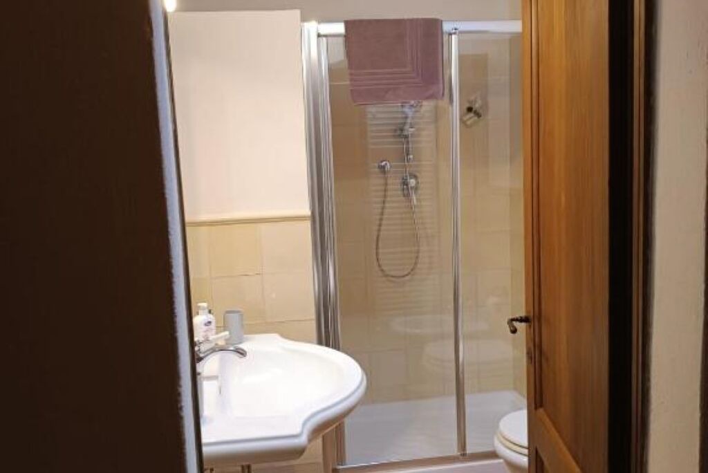 Photo of Bathroom in Radicondoli