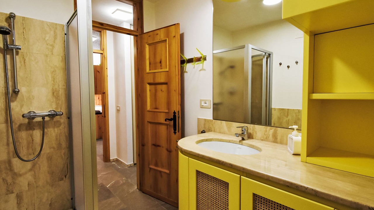 Photo of Bathroom in Madesimo