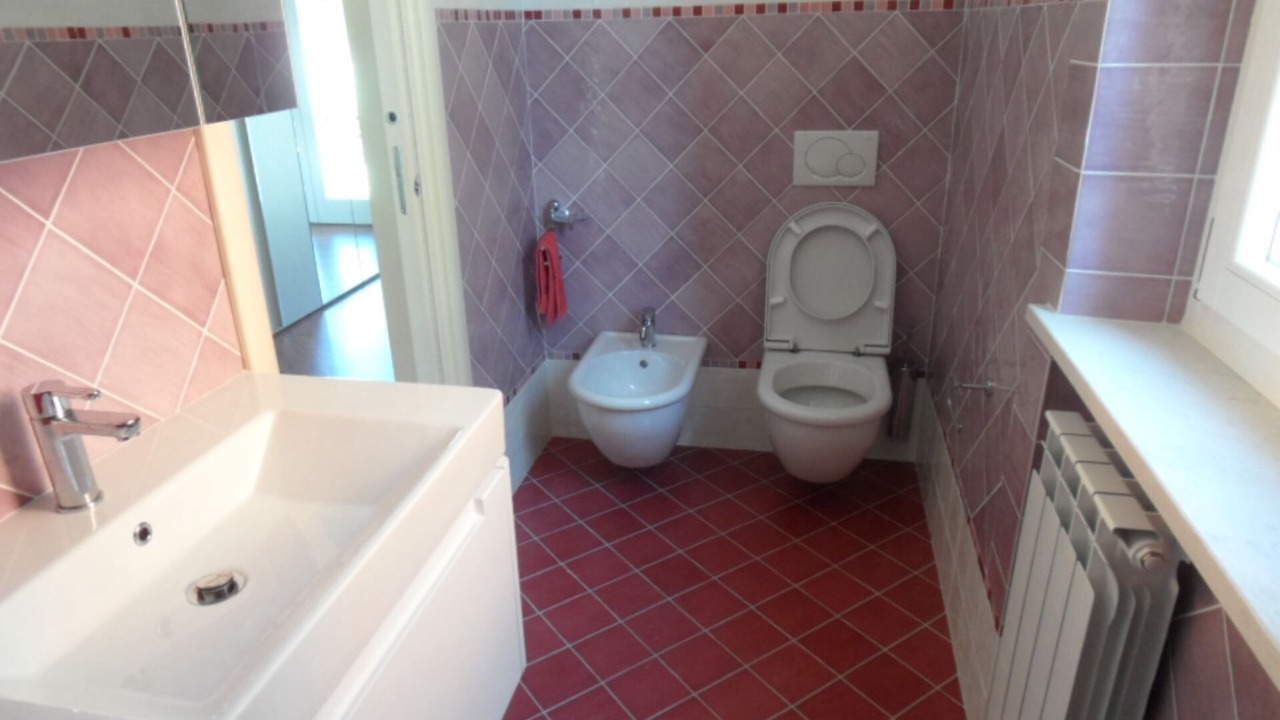 Photo of Bathroom in Villa Musone