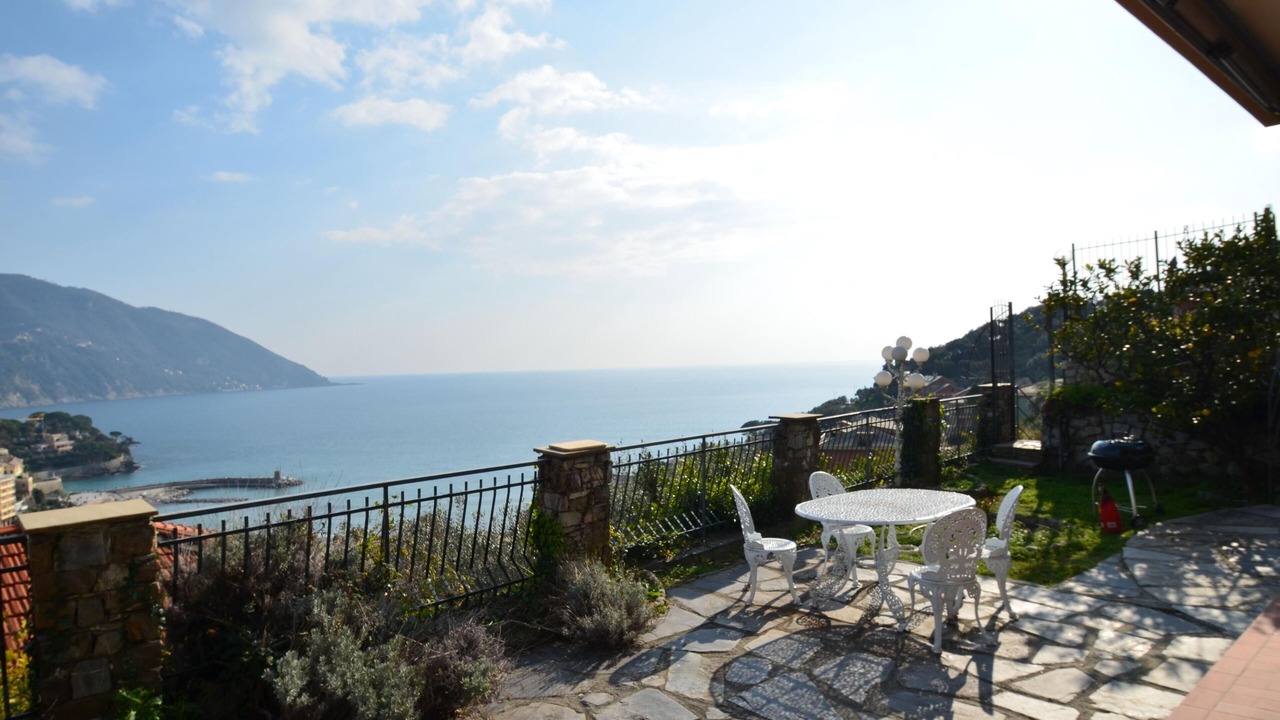 Photo of Outdoor in Recco