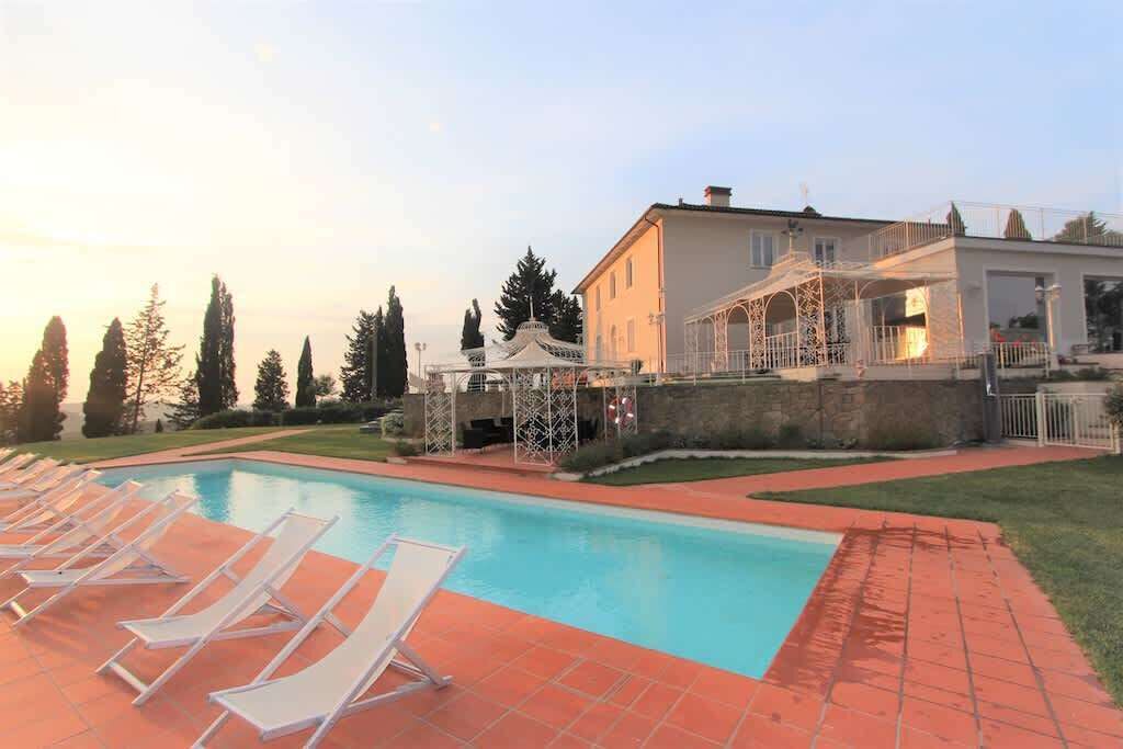 Photo of Outdoor in Certaldo