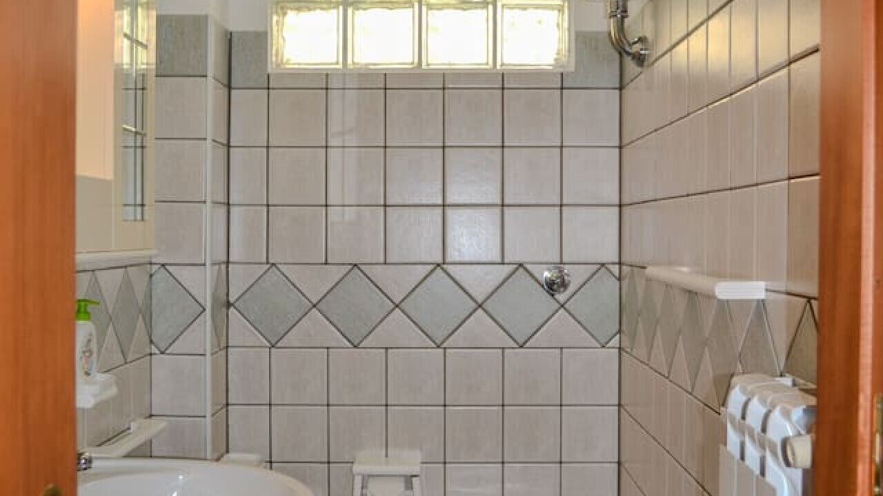 Photo of Bathroom in Novi Velia