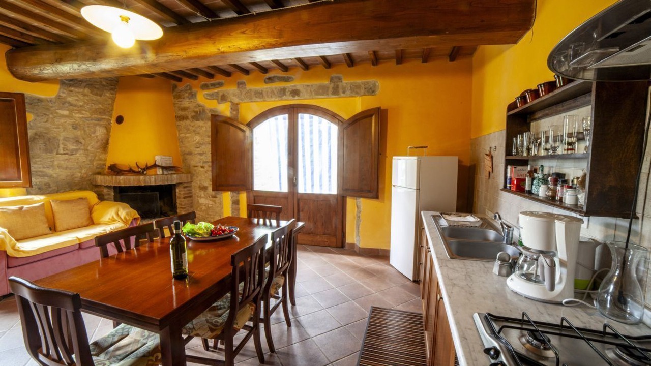 Photo of Kitchen in Radicondoli