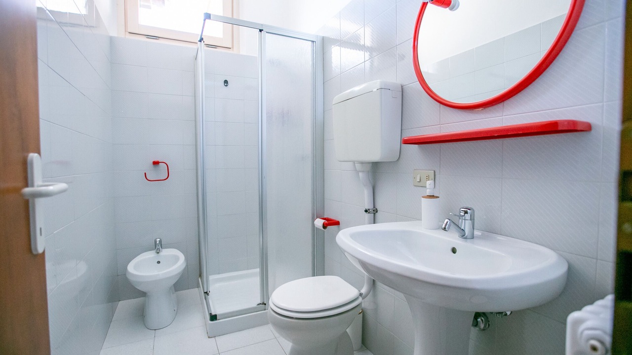 Photo of Bathroom in Casez
