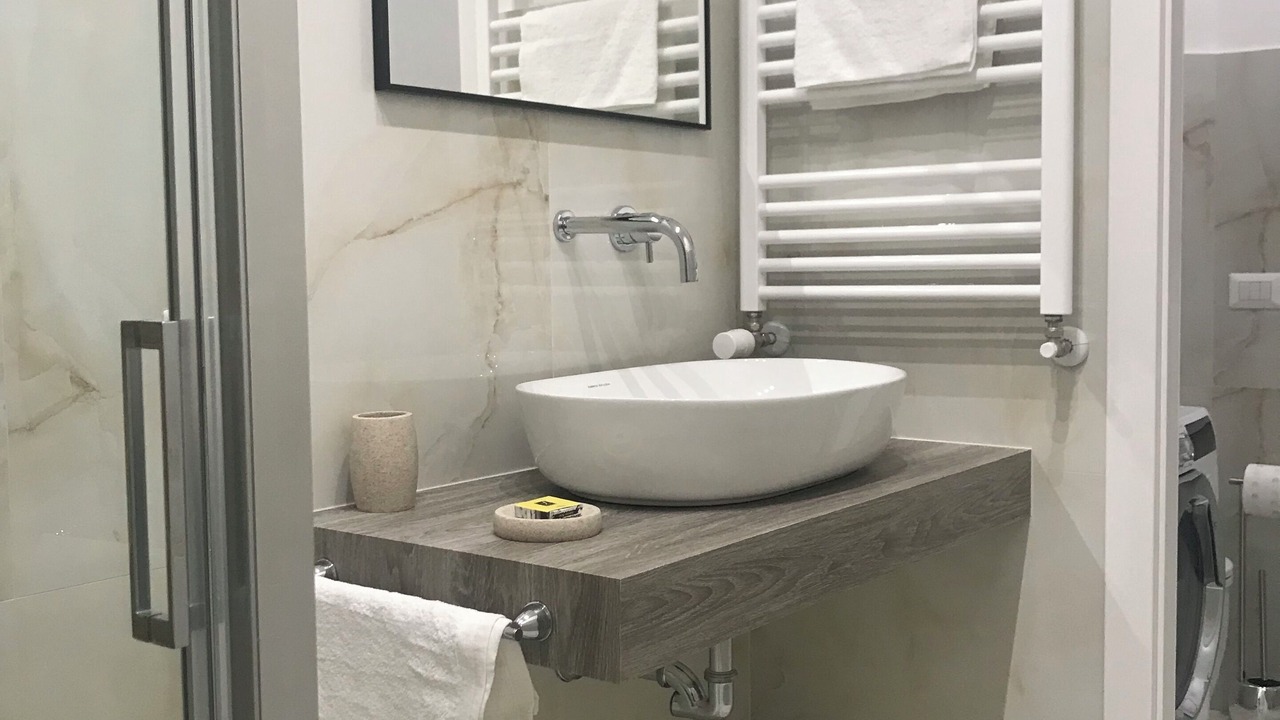 Photo of Bathroom in Universita