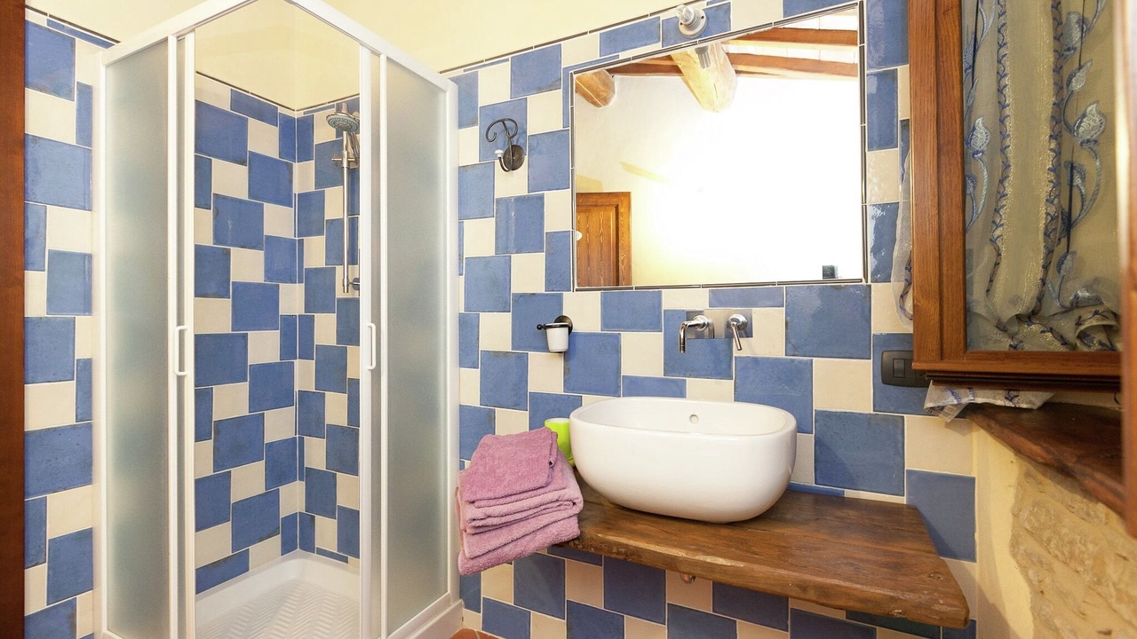 Photo of Bathroom in Mercatello sul Metauro
