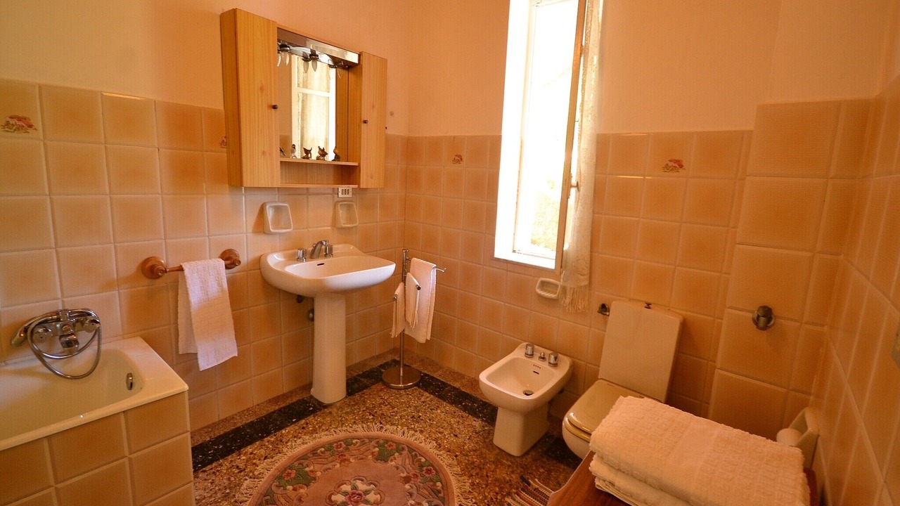 Photo of Bathroom in Sesta Godano
