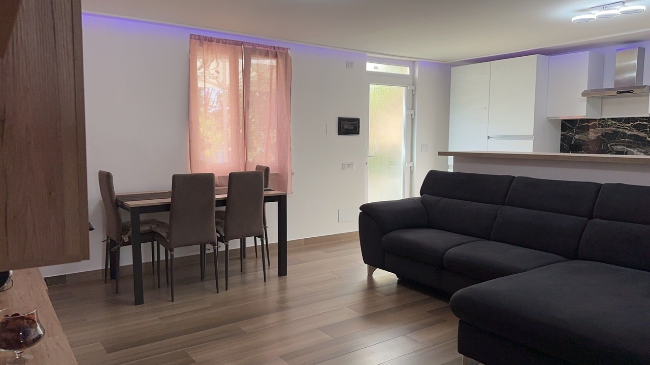 Photo of Livingroom in Aprilia