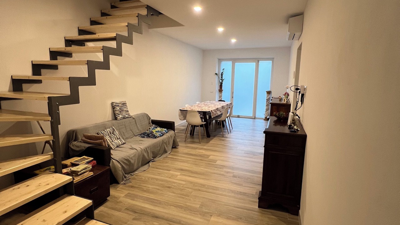 Photo of Livingroom in Avenza
