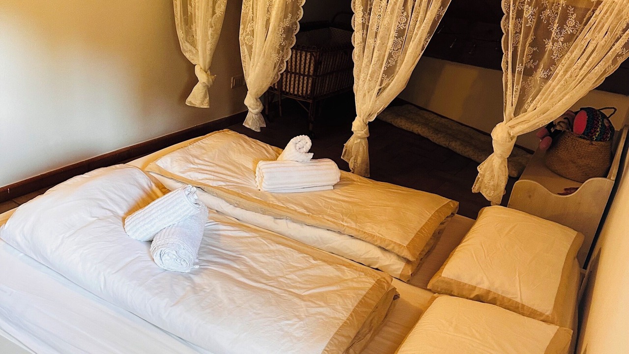 Photo of Bedroom in Bagnone