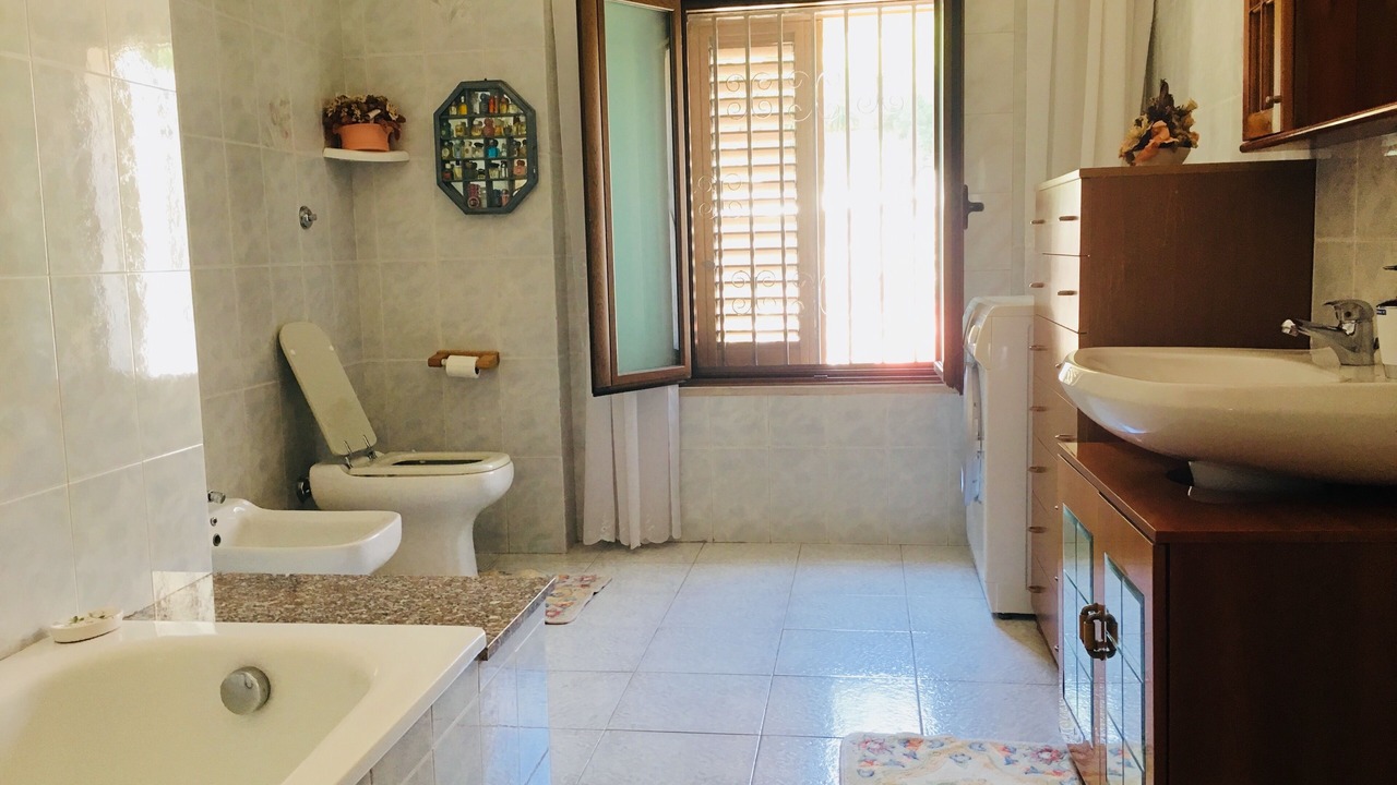 Photo of Bathroom in Solanas