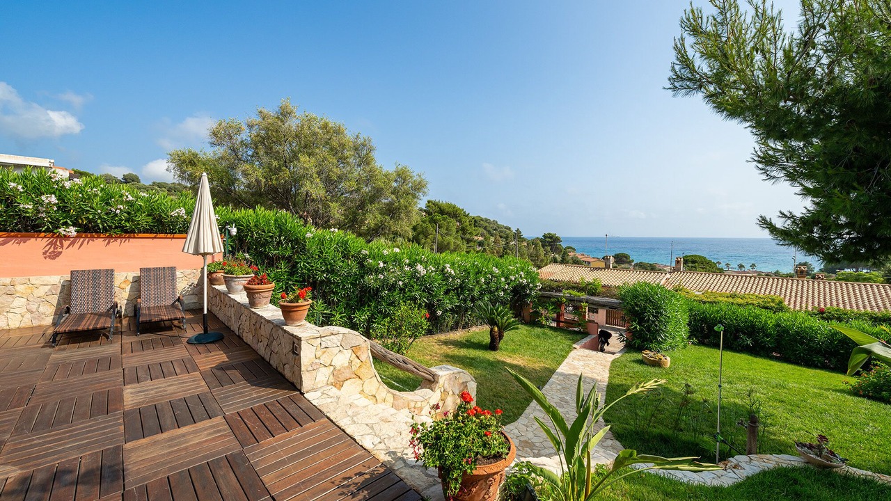 Photo of Outdoor in Geremeas