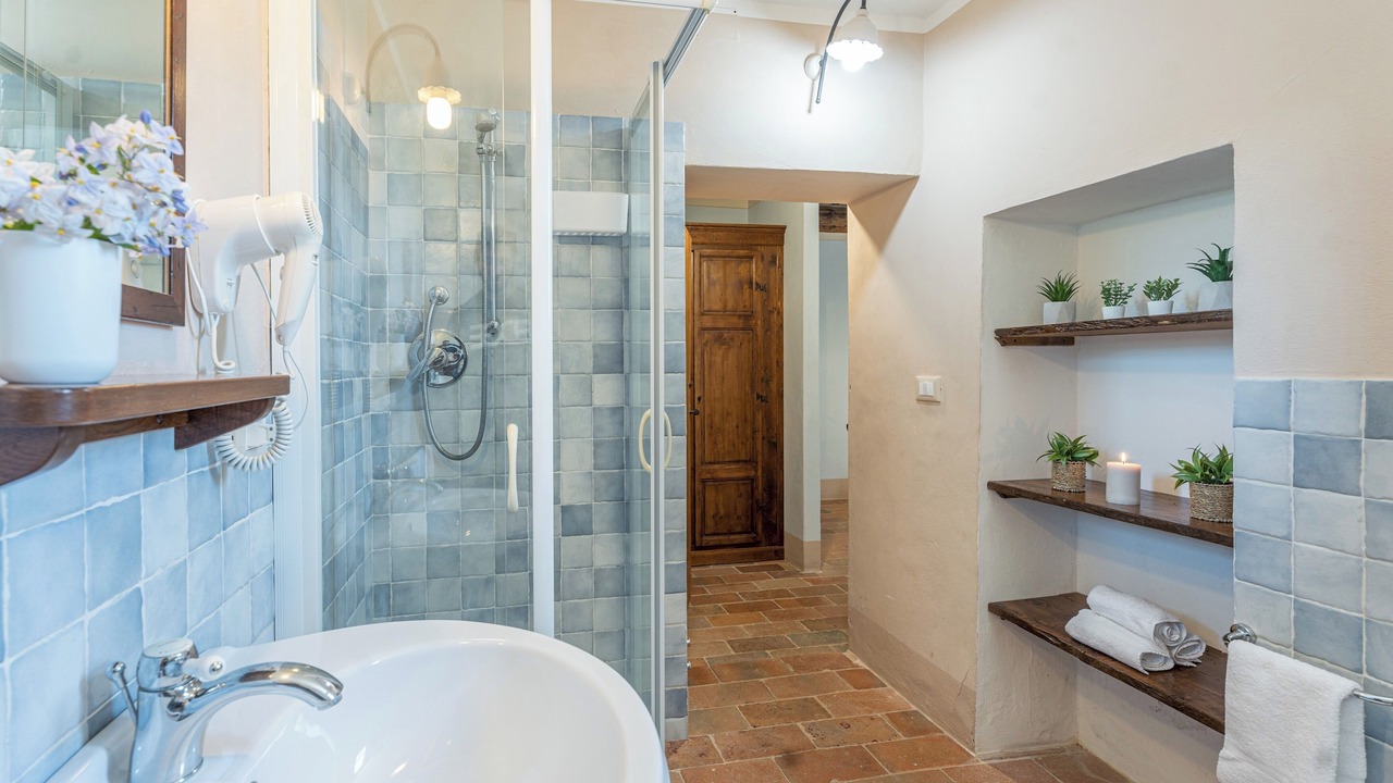 Photo of Bathroom in Cortona