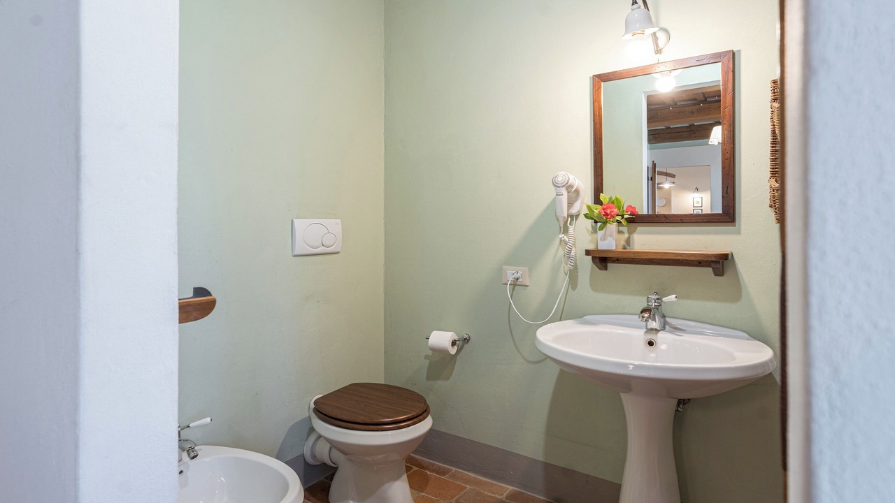 Photo of Bathroom in Cortona