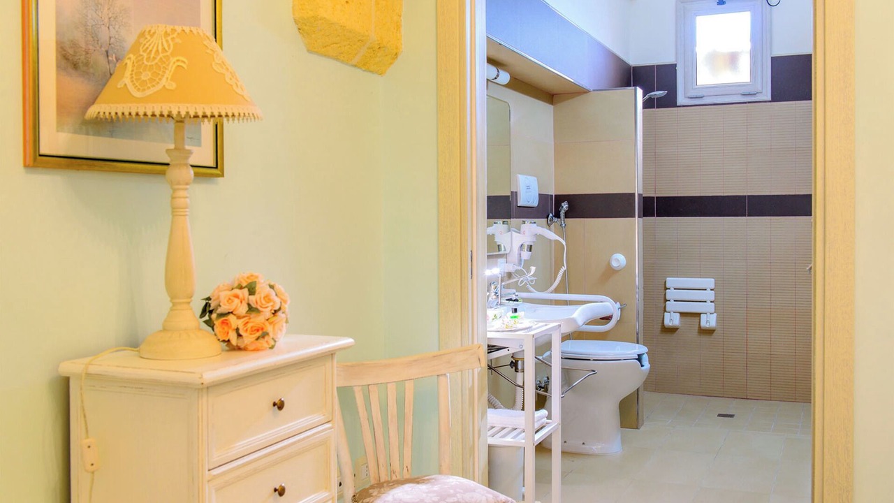 Photo of Bathroom in Erchie