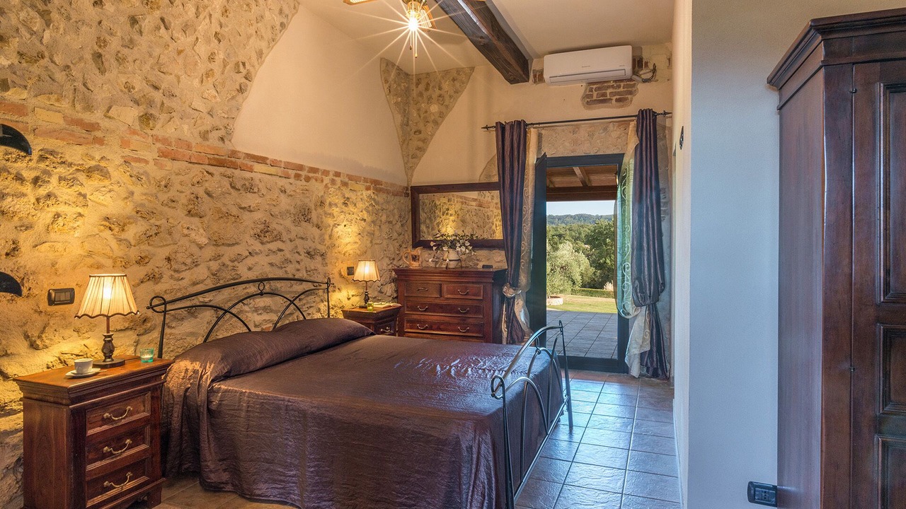 Photo of Bedroom in Montoro
