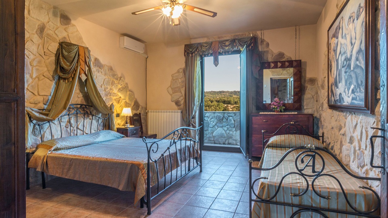 Photo of Bedroom in Montoro