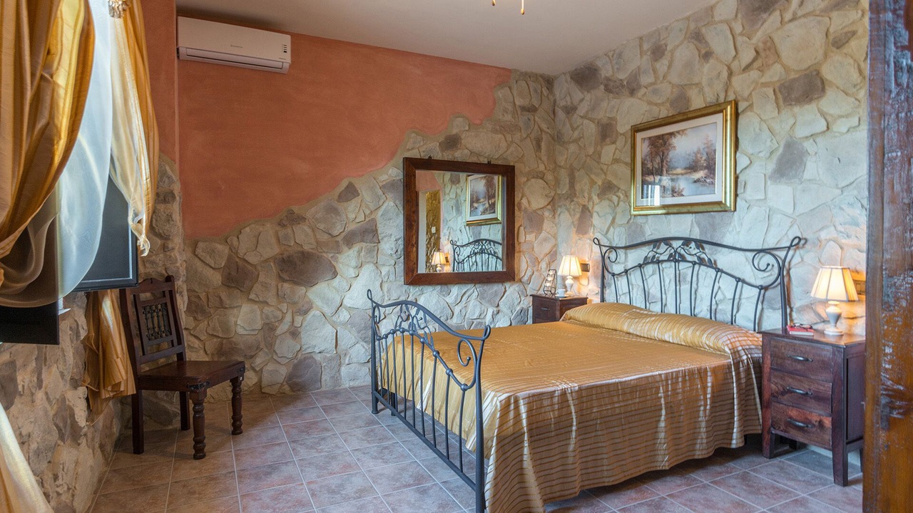 Photo of Bedroom in Montoro