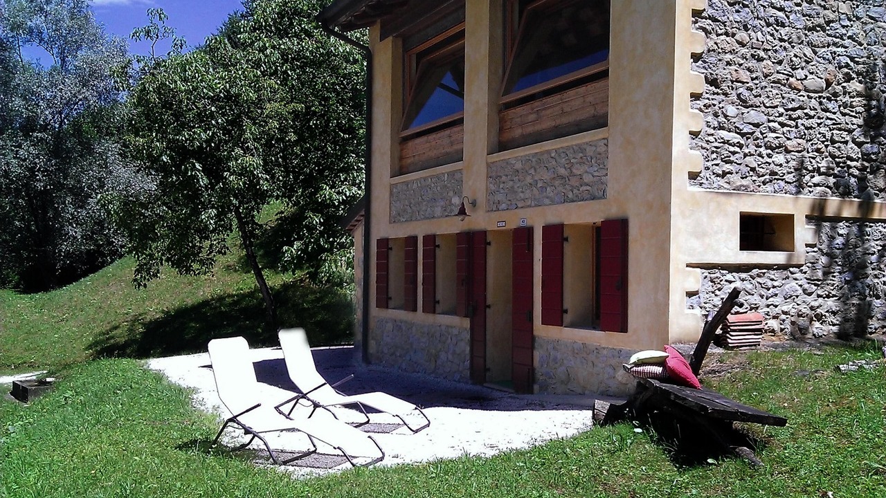 Photo of Outdoor in Miane