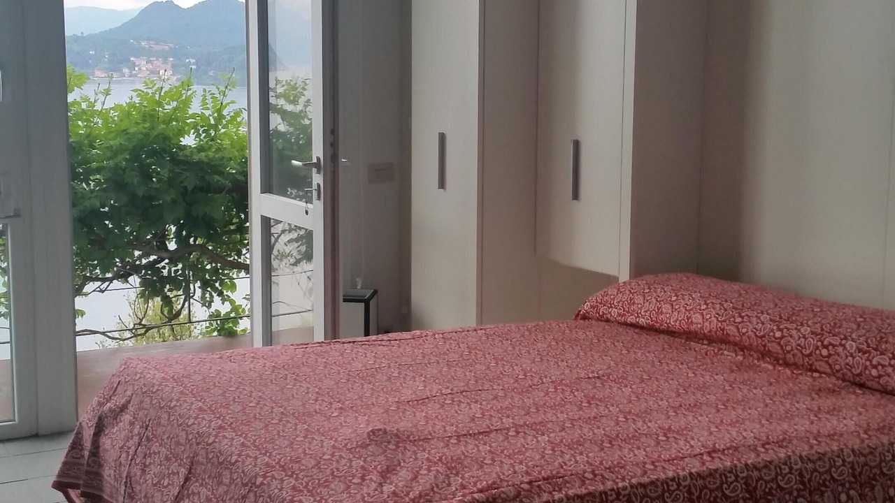 Photo of Bedroom in Stresa