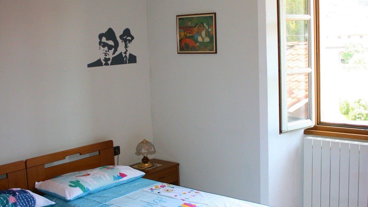 Photo of Bedroom in Intra