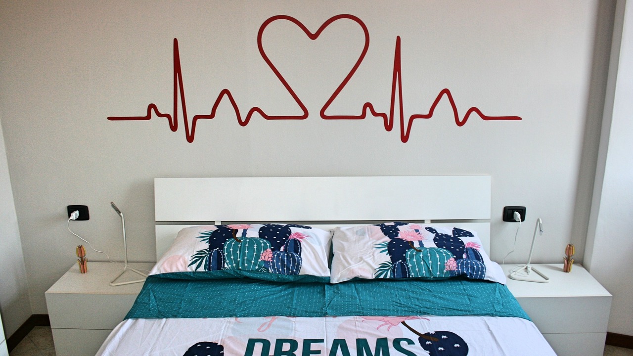 Photo of Bedroom in Intra