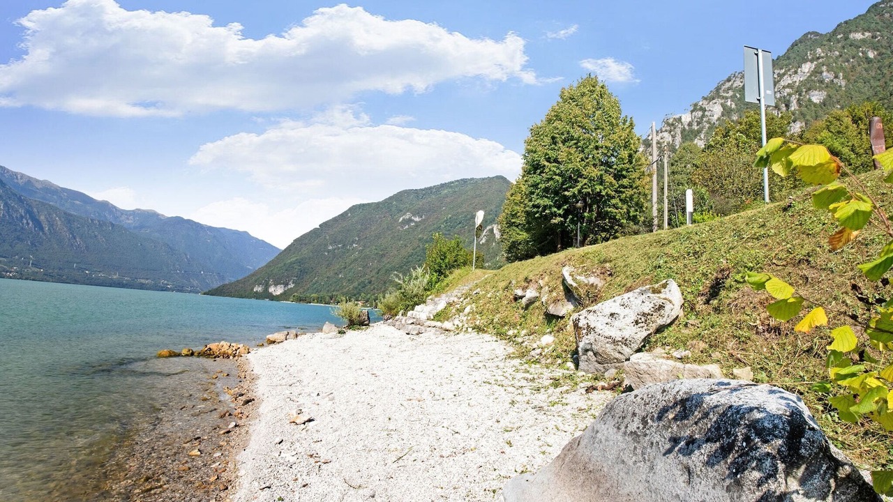 Photo of Others in Idro