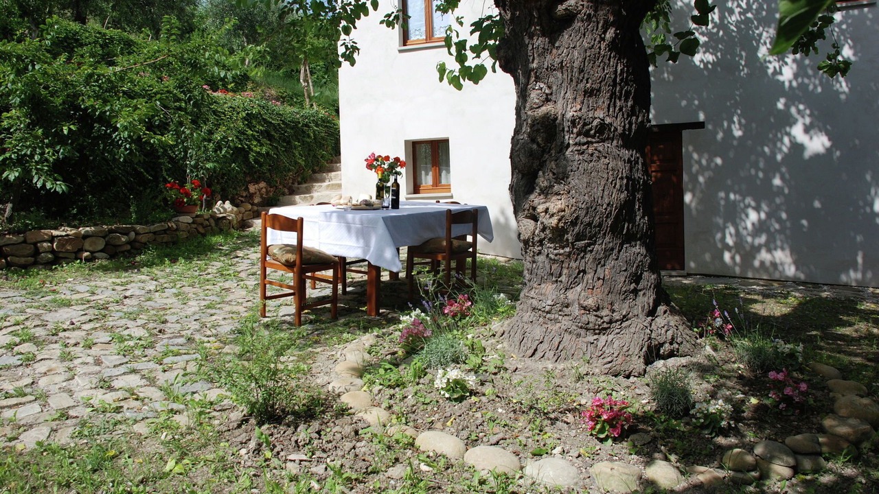 Photo of Outdoor in Rupoli