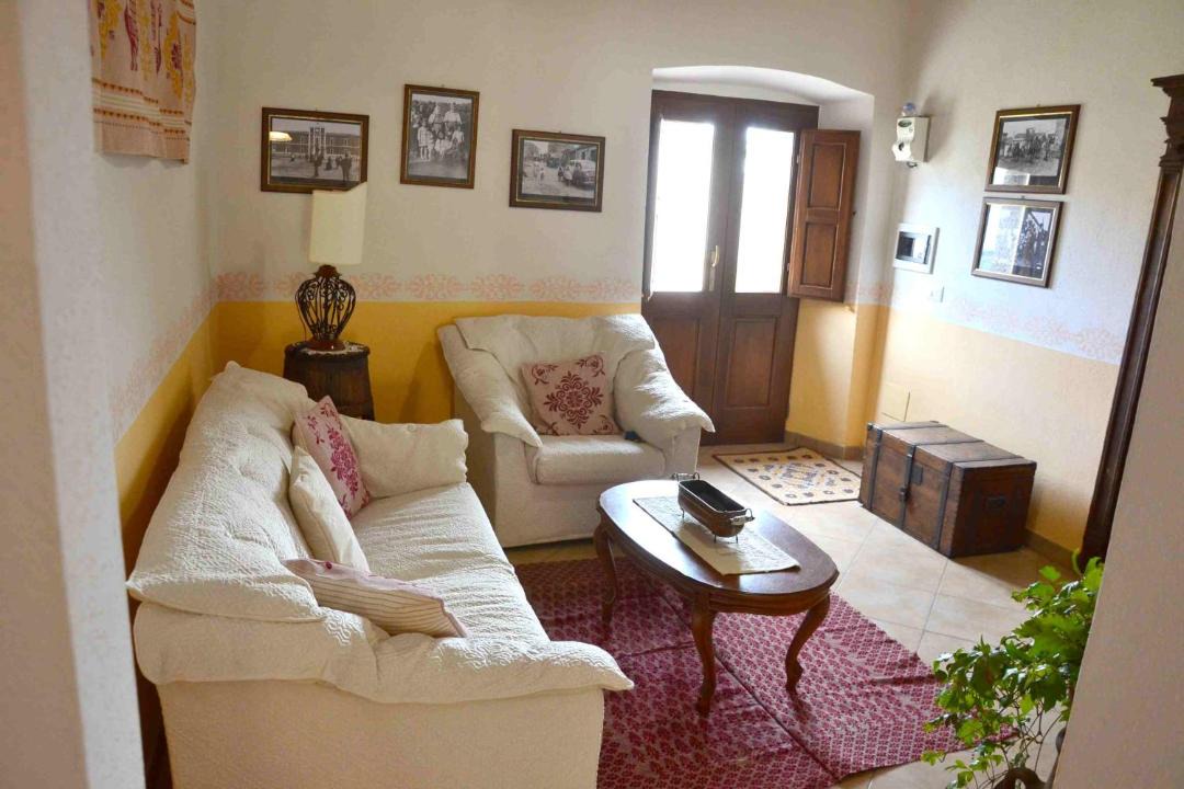 Photo of Livingroom in Milis