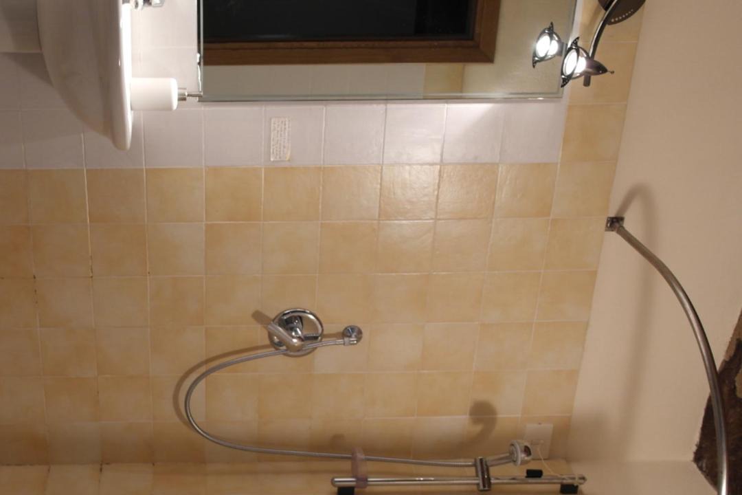 Photo of Bathroom in Pontremoli