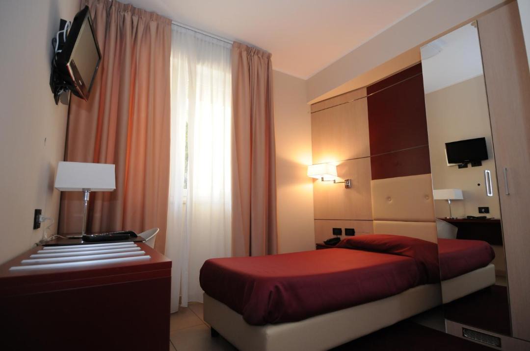 Photo of Bedroom in Trescore Balneario