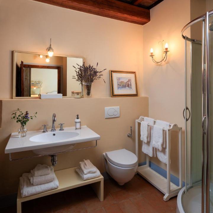 Photo of Bathroom in Quadro